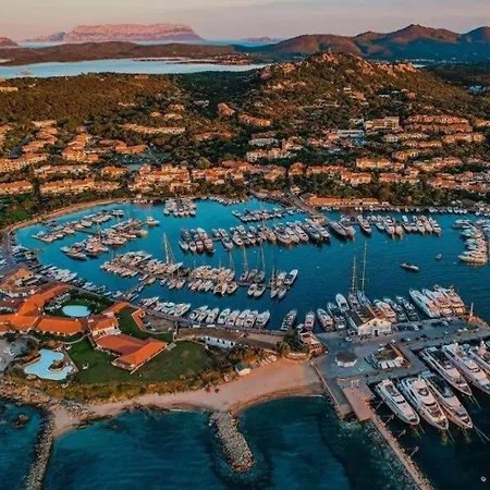 Porto Rotondo Vista Incantevole Sul Mare E Yacht * 마리넬라